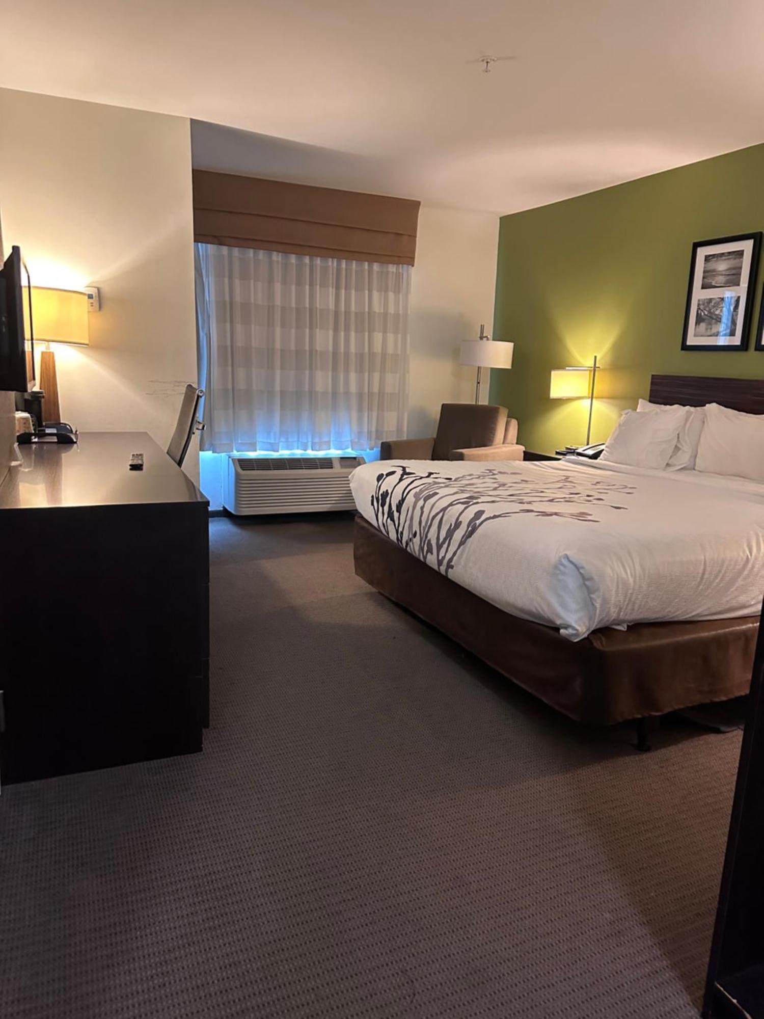 Hotel Sleep & Gulfport
